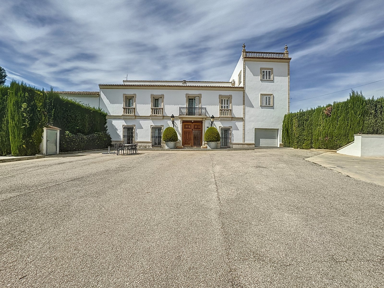 Inmobiliaria 10 Villa En Chiva - Urbanizacion El Bosque - Inmobiliaria En Valencia